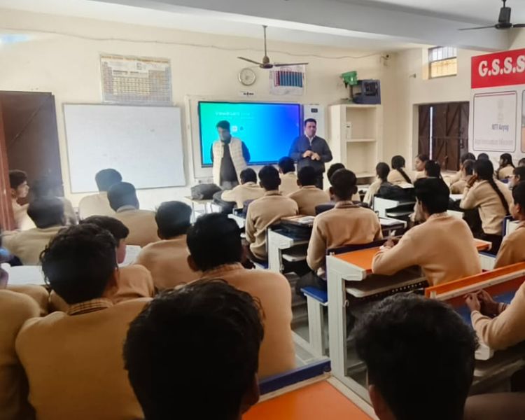 AI Ready: हरियाणा में शिक्षक और विद्यार्थी बनेंगे AI में दक्ष, रिलायंस जियो शुरू किया खास अभियान