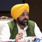 पंजाब के मुख्‍यमंत्री भगवंत मान ने राज्‍य में खेल महाकुंभ 'खेडां वतन पंजाब दियां' के कार्यक्रम की घोषणा की। (फोटो सौजन्‍य पंजाब डीपीआरओ)पंजाब के मुख्‍यमंत्री भगवंत मान ने राज्‍य में खेल महाकुंभ 'खेडां वतन पंजाब दियां' के कार्यक्रम की घोषणा की। (फोटो सौजन्‍य पंजाब डीपीआरओ)