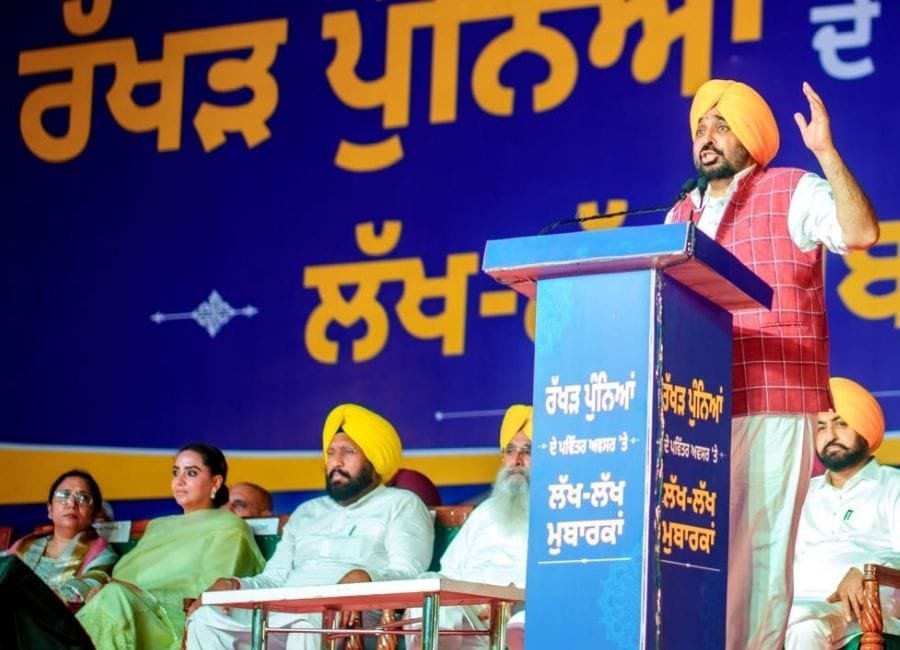 पंजाब के मुख्यमंत्री भगवंत सिंह मान ने बाबा बकाला में रक्खड़ पुन्निया के मौके पर आयोजित समारोह को संबोधित किया। (पंजाब डीपीआरओ)
