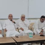 हरियाणा के पूर्व सीएम भूपेंद्र सिंह हुड्डा ने कांग्रेस विधायक दल की बैठक को संबोधित किया। (फोटो सौजन्‍य हरियाणा कांग्रेस)