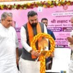 बिहार के मुख्‍यमंत्री सम्राट चौधरी ने महिलाओं और लड़कियों के लिए कई घोषणाएं की हैं। (फोटो सौजन्‍य CMO Bihar का एक्‍स पेज)