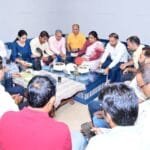 पानीपत में भाजपा के कालाआम मंडल के सेक्‍टर 25 शक्ति केंद्र में टिफिन बैठक हुई। इसमें हरियाणा भाजपा अध्‍यक्ष डॉ. अर्चना गुप्‍ता भी शामिल हुईं। (फोटो सौजन्‍य पानीपत भाजपा)