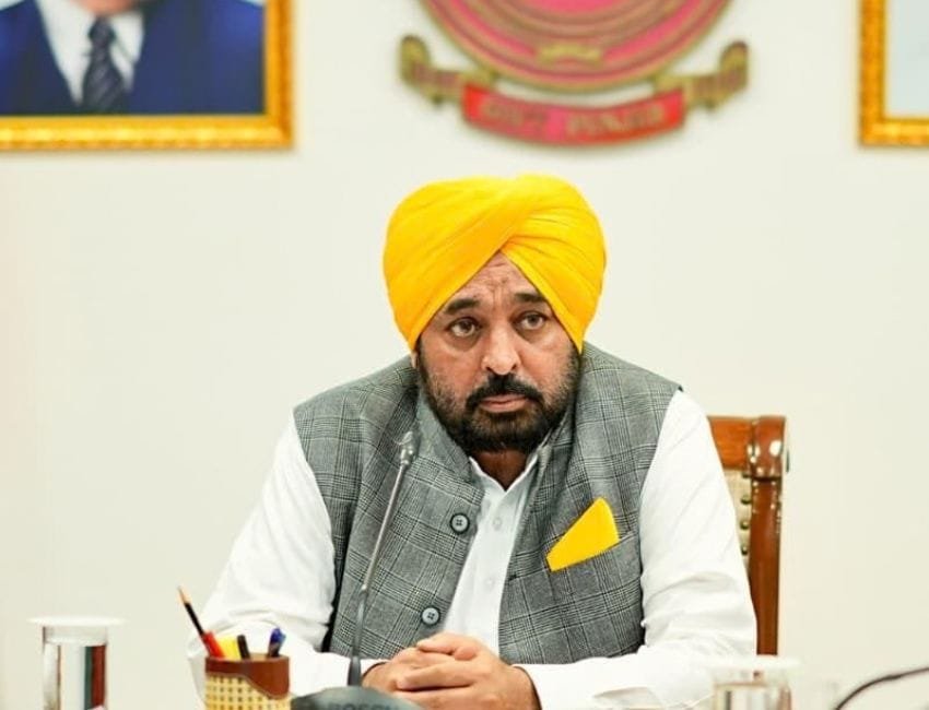 पंजाब के मुख्यमंत्री भगवंत सिंह मान ने राज्य में 3763 गांवों के विकास के लिए 750 करोड़ रुपये की परियोजना की घोषणा की है। (फोटो सौजन्य पंजाब डीपीआरओ)